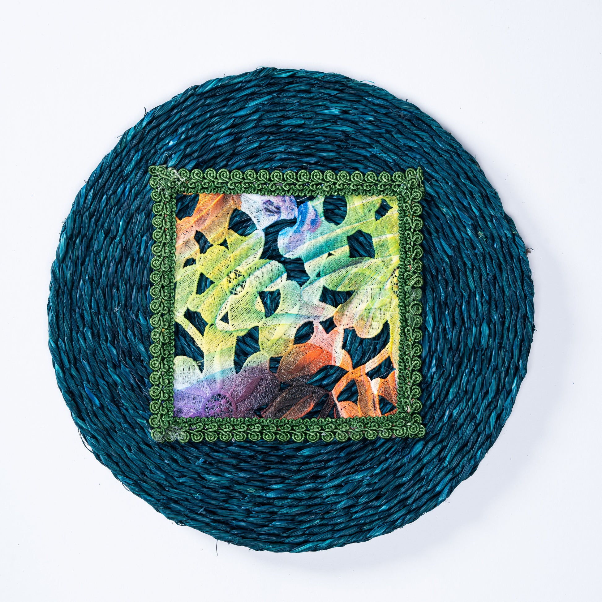 Side view of sabai grass plate mat showing its texture and stitching

