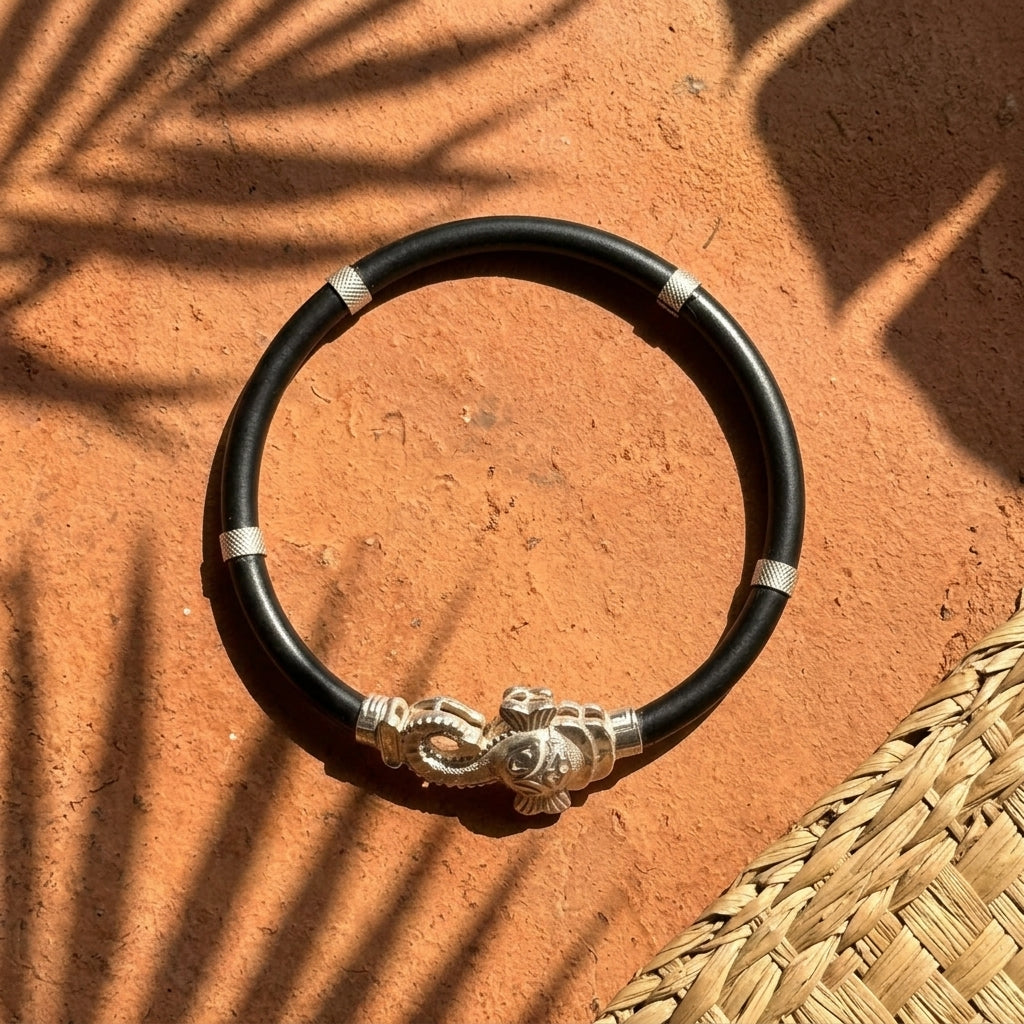 Ekadanta Noah | Handcrafted 92.5 Sterling Silver Noa Bangle