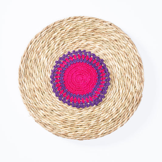 Sabai plate mat with pink and purple crochet center – top view

